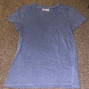 Hollister t-shirt